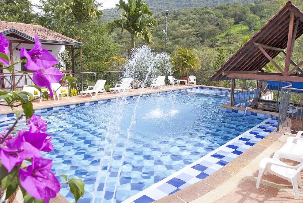 Hotel Verano Resort San Gil Exterior foto